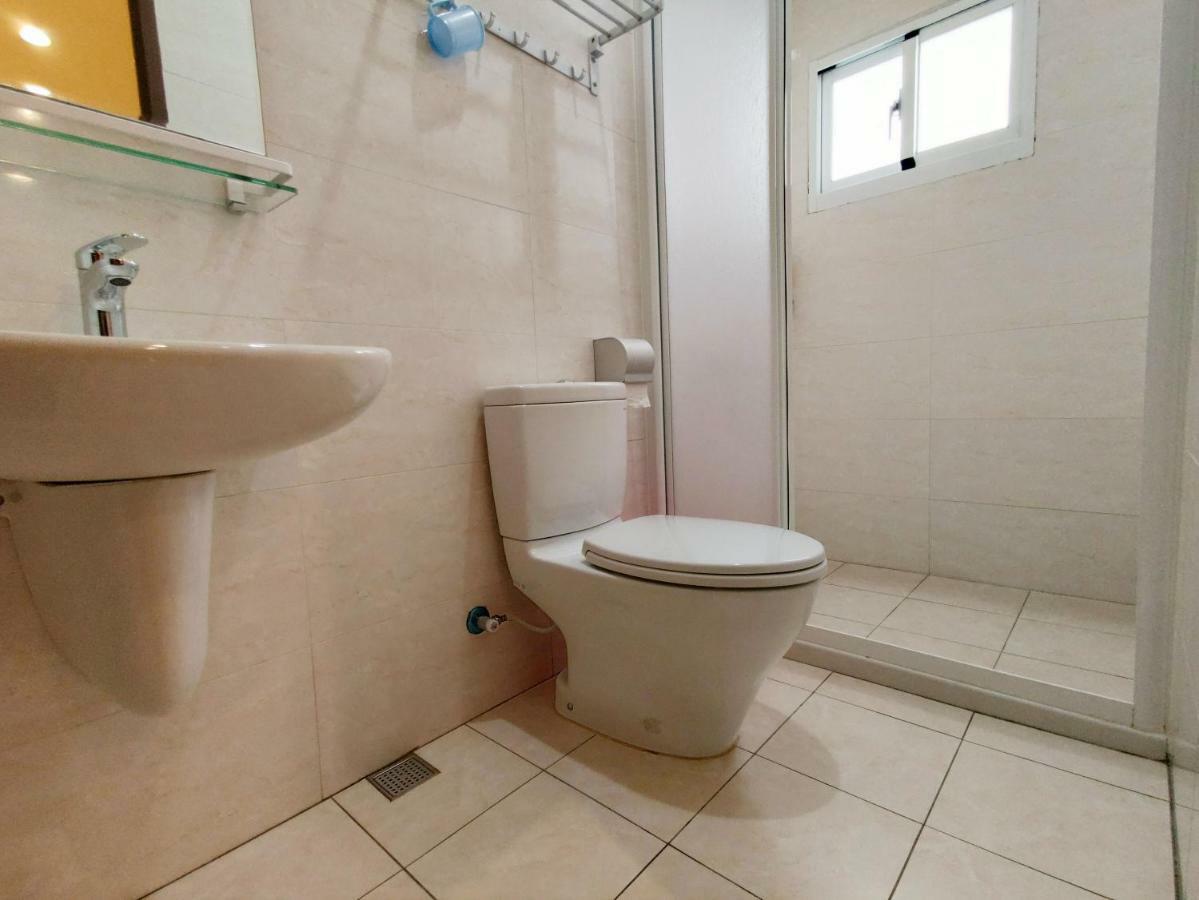 Feng Homestay Zhongpu Buitenkant foto