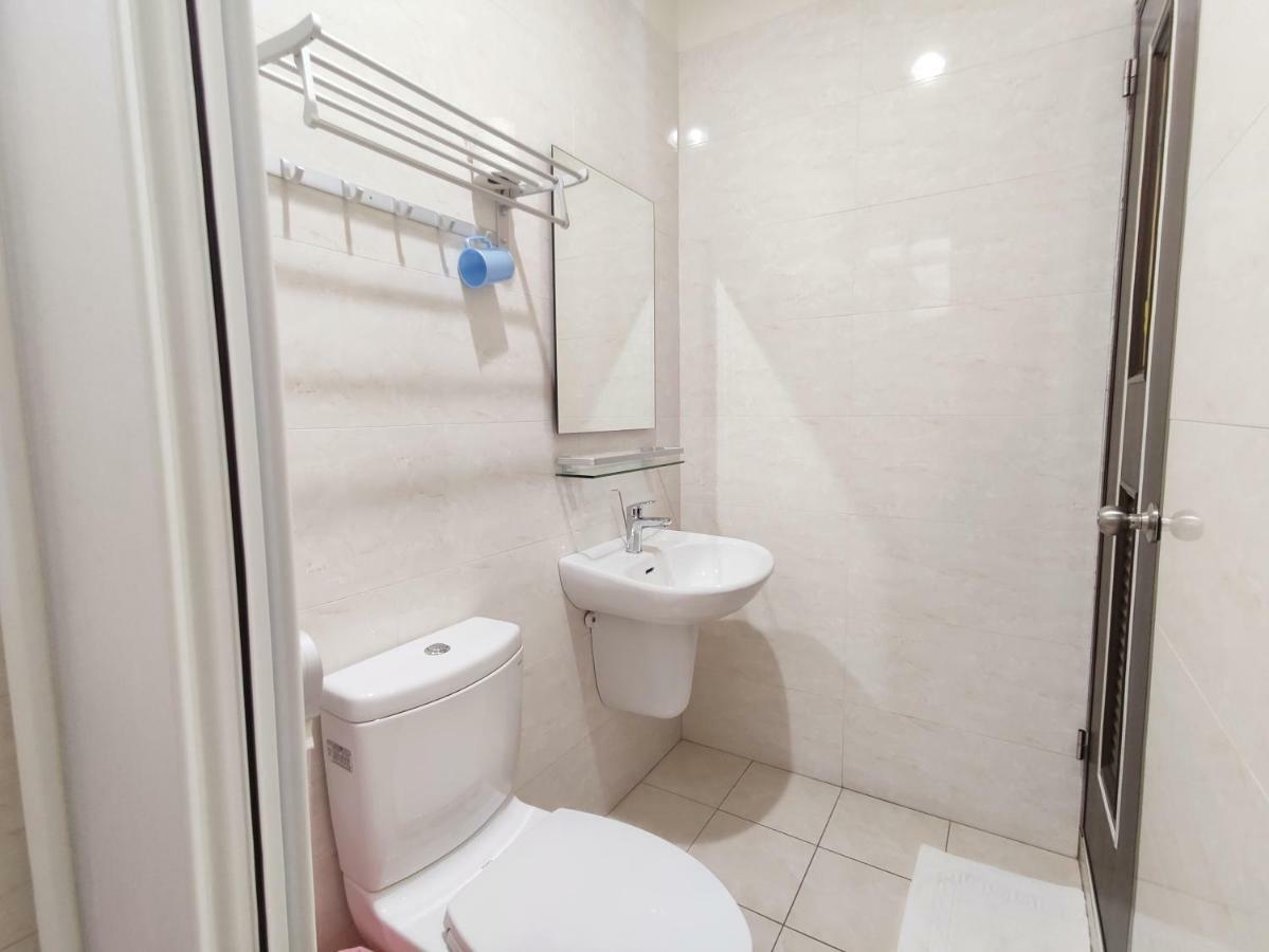 Feng Homestay Zhongpu Buitenkant foto