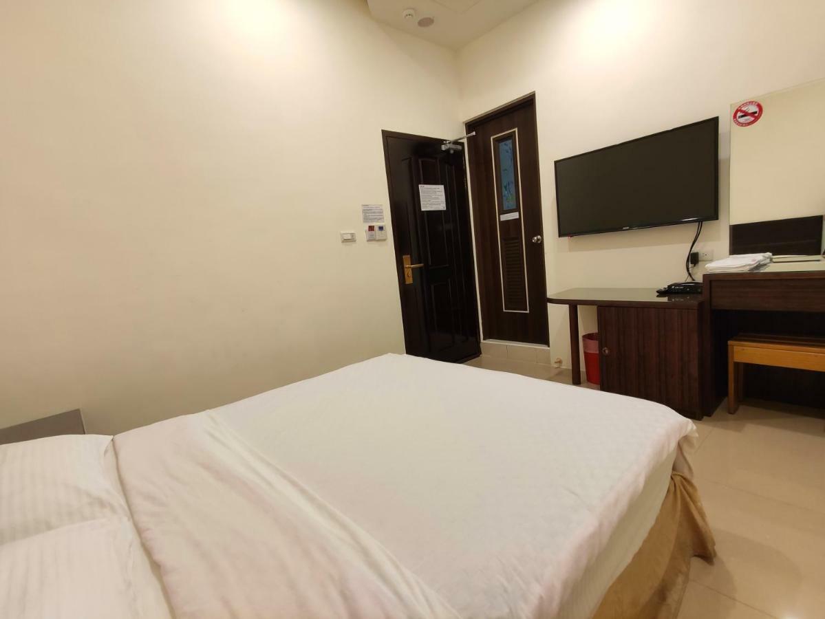 Feng Homestay Zhongpu Buitenkant foto